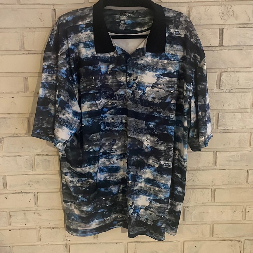 REEL LEGENDS FREELINE XXL polo shirt. Excellent condition.